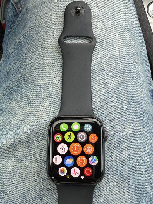 Apple Watch 4 Black, GPS+ Cellular, 99% baterie