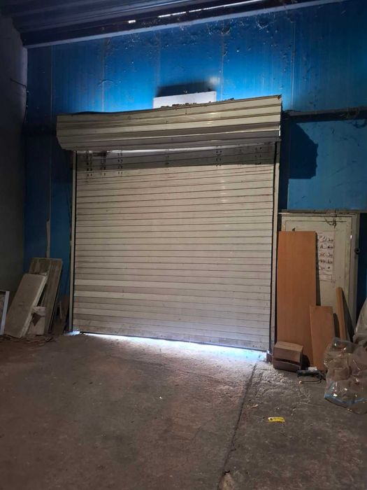 ГАРАЖНИ ВРАТИ 315/300 см,385/305 см, 335/302 см. светъл отвор