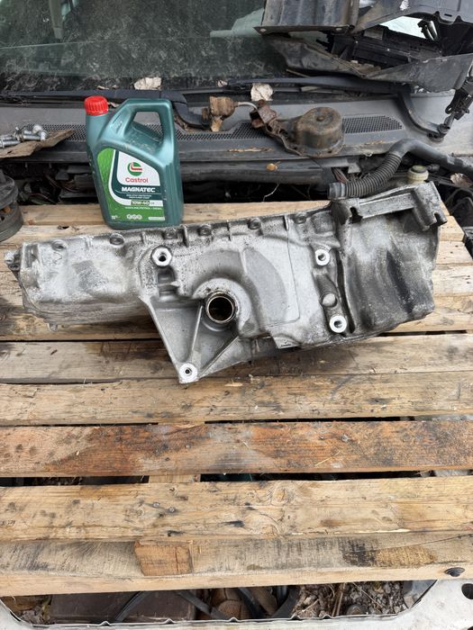 Оригинален маслен картер 7807806 11137807806 за BMW X5 E70 X6 E71 3.0d 4.0d N57