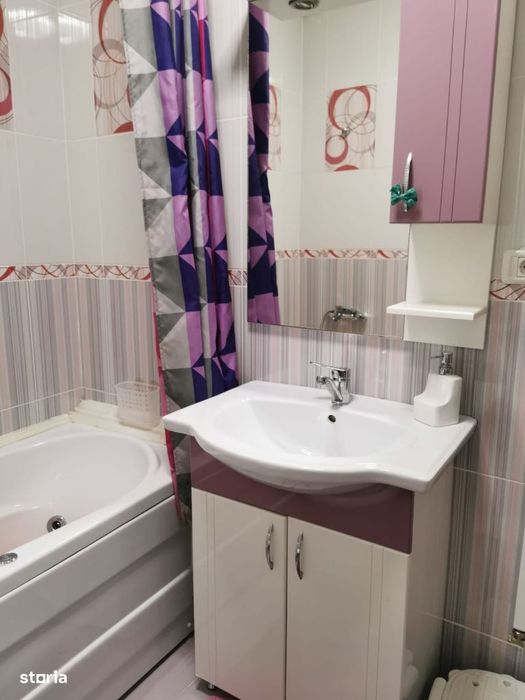 Apartament de închiriat în Bradet