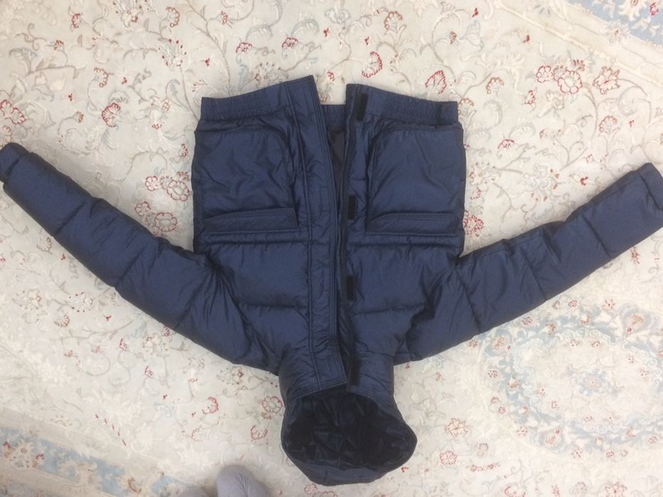 Продам куртку осень весна в отличном состоянии одевал 1месяц