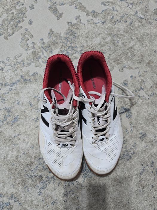 Зальник для футбола.