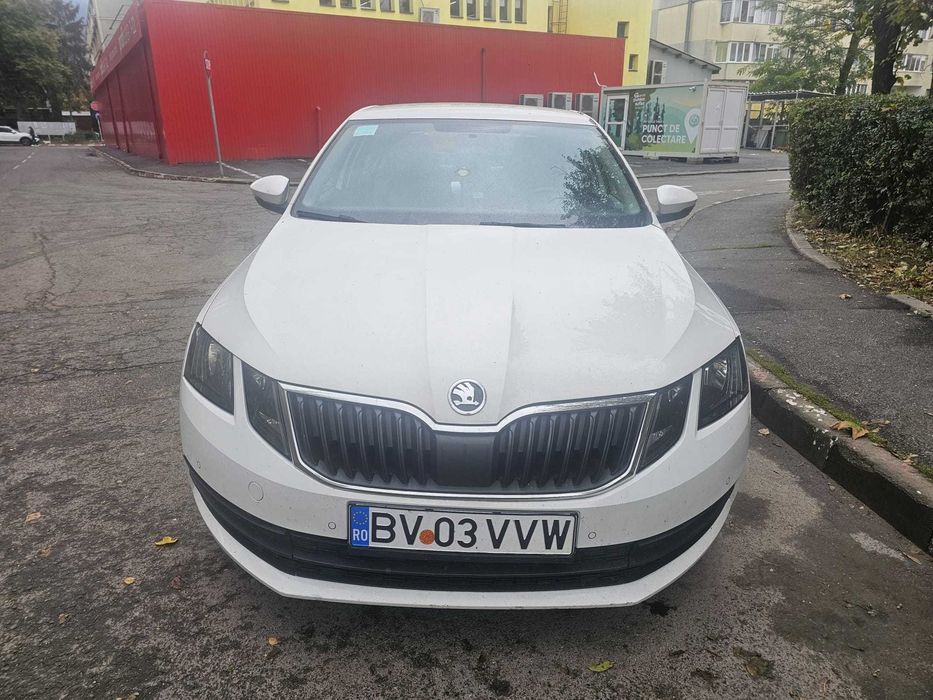 Inchiriez Skoda Octavia 2018 pentru Bolt/Uber/TAXI