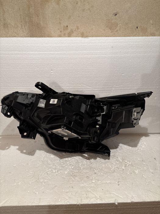 Фар Renault Megane 4