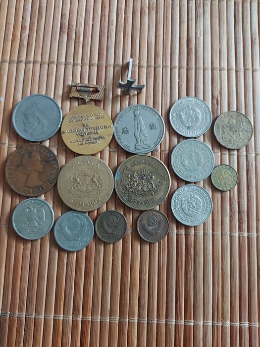 Стари монети, орден вензел