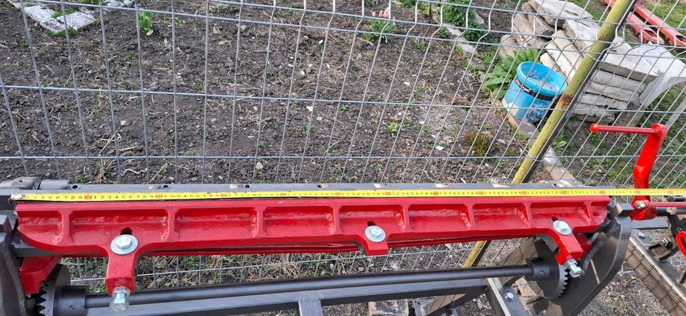 Vând mașină fălțuit, îndoit tablă!