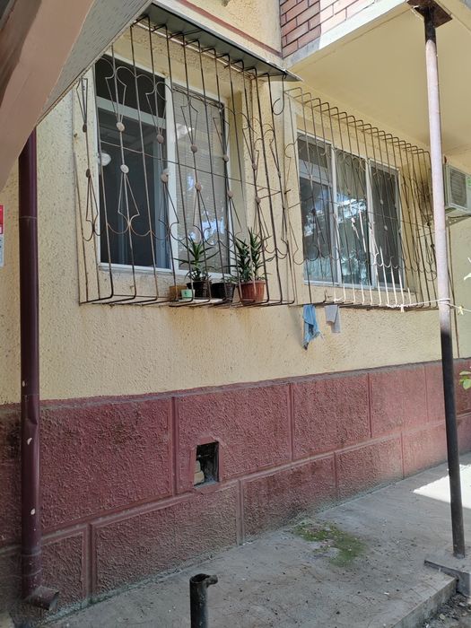 Продаю 2 ком. квартиру