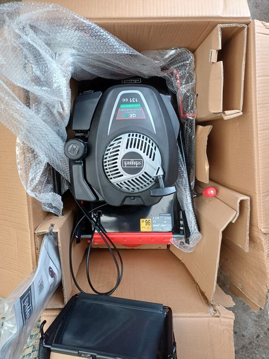 Бензинова косачка 3.3 к.с. Scheppach MS132-42