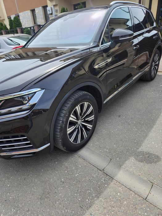 vand vw touareg  persoana fizica