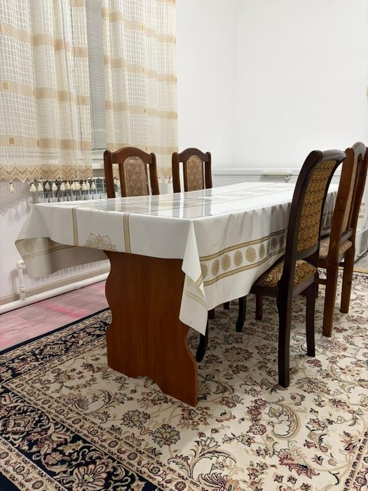 Продам стол со стульями