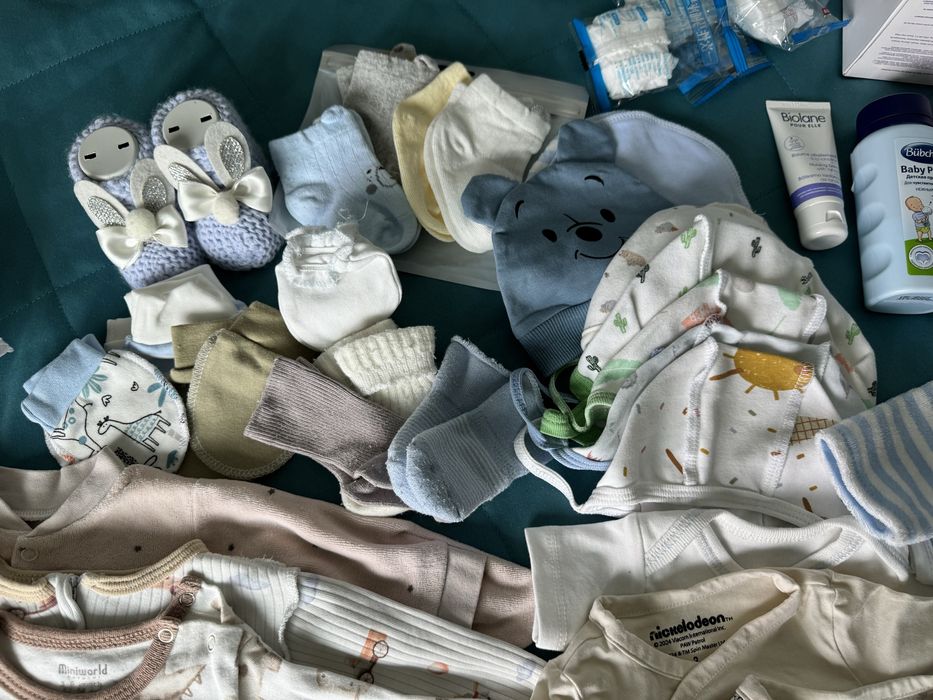 Продам сумку в роддом, конверт, ванночку