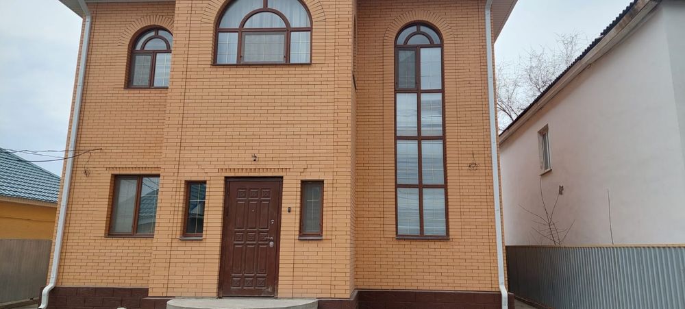 Бригада строителей