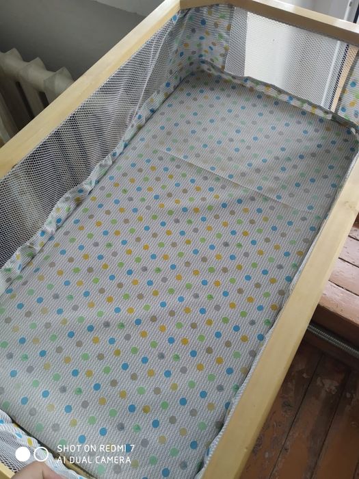 Продам манеж-кровать