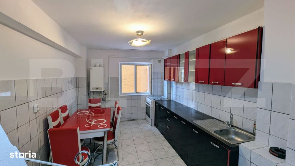 Apartament 3 camere, 67 mp, zona Cetate