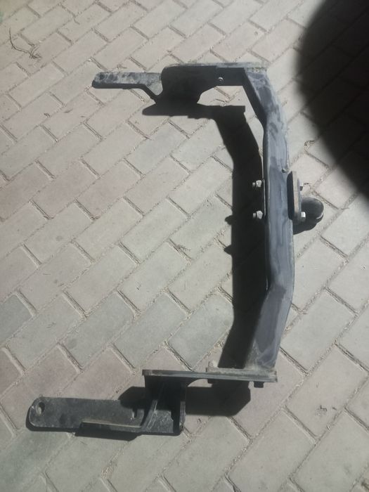 Фаркоп на Тойота Хайландер