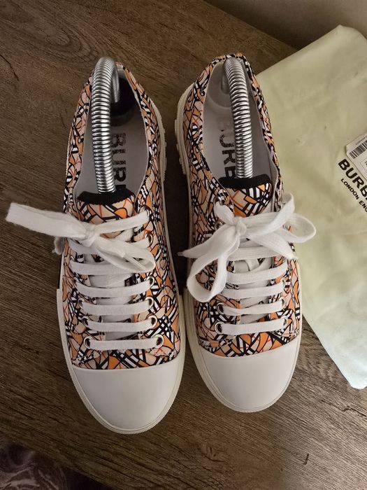 Burberry страхотни дамски сникърси кецове