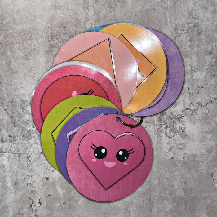 Развивающая игрушка-книжка на липучках