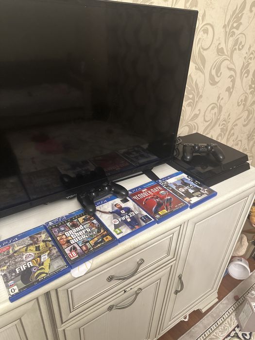 Sony playsteishon 4