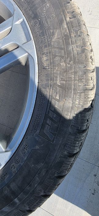 Michelin 235/55 R18 зима