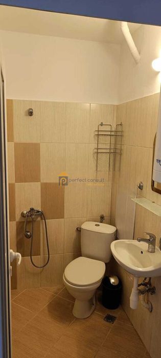 Дава се под наем Двустаен апартамент в Пловдив, Кършияка - 50 кв.м за 275 € - Снимка #8