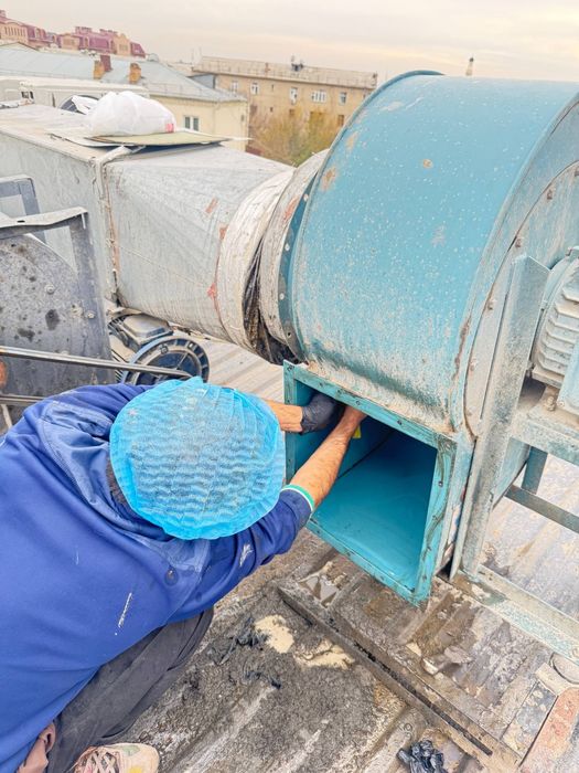 Профессиональная чистка дымоходов и вентиляции в общепите