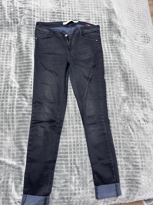 Одежда на размер 44-46, есть оверсайз модели