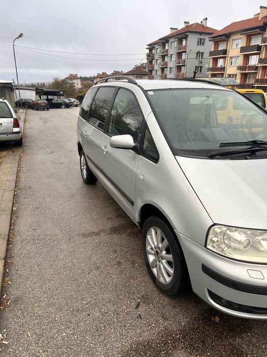 Volkswagen Sharan на части