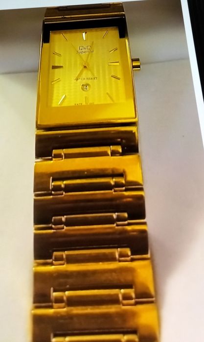 Ceas Auriu de calitate