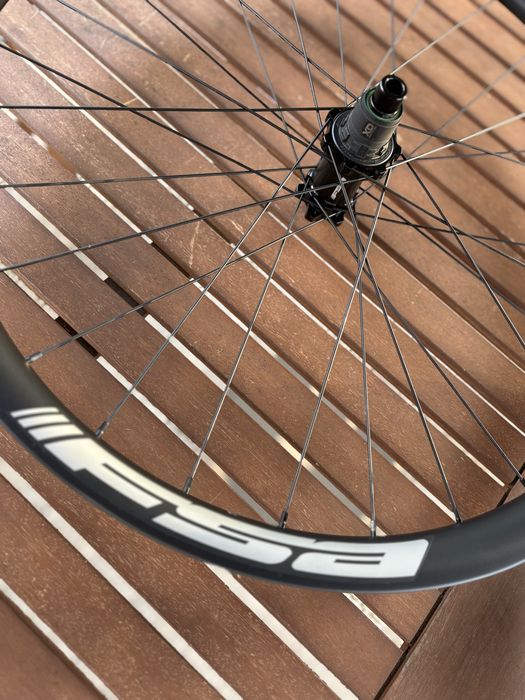 FSA i29 Carbon нов Wheelset MTB