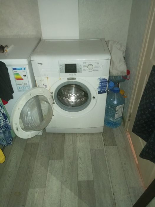 Продаетса стиральная машина