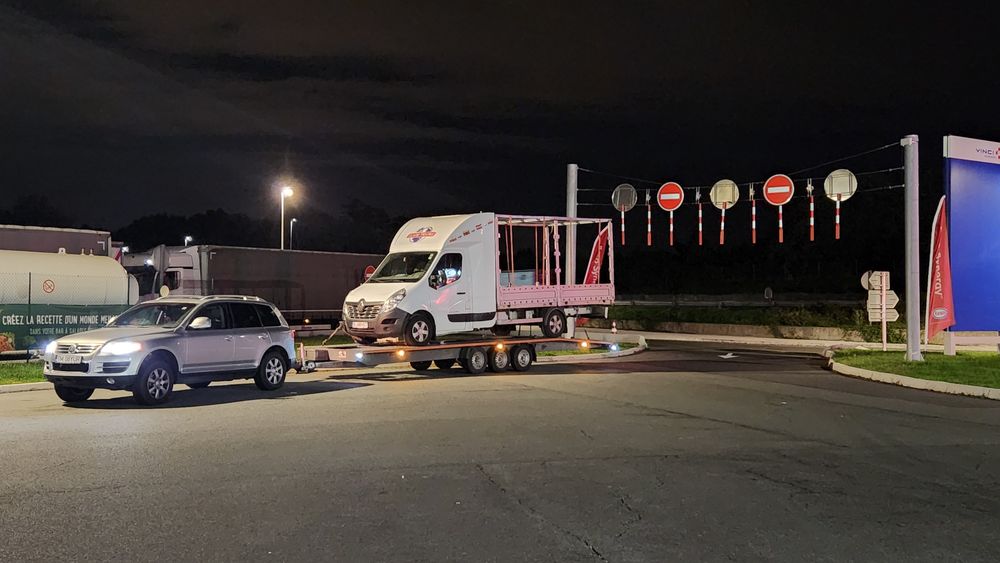 Non Stop  Tractări auto și autoutilitare