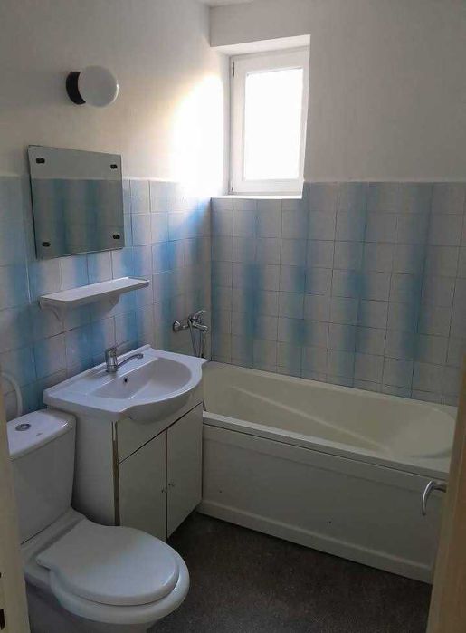 Închiriez apartament 2 camere Calea București lângă McDonald's