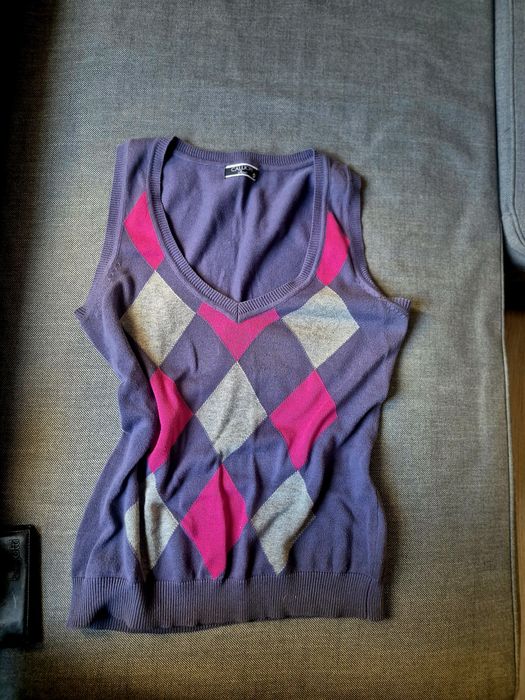 Pulovere damă mărimea M