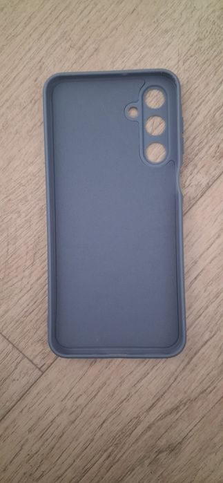 Продам чехол  самсунг А16, А26