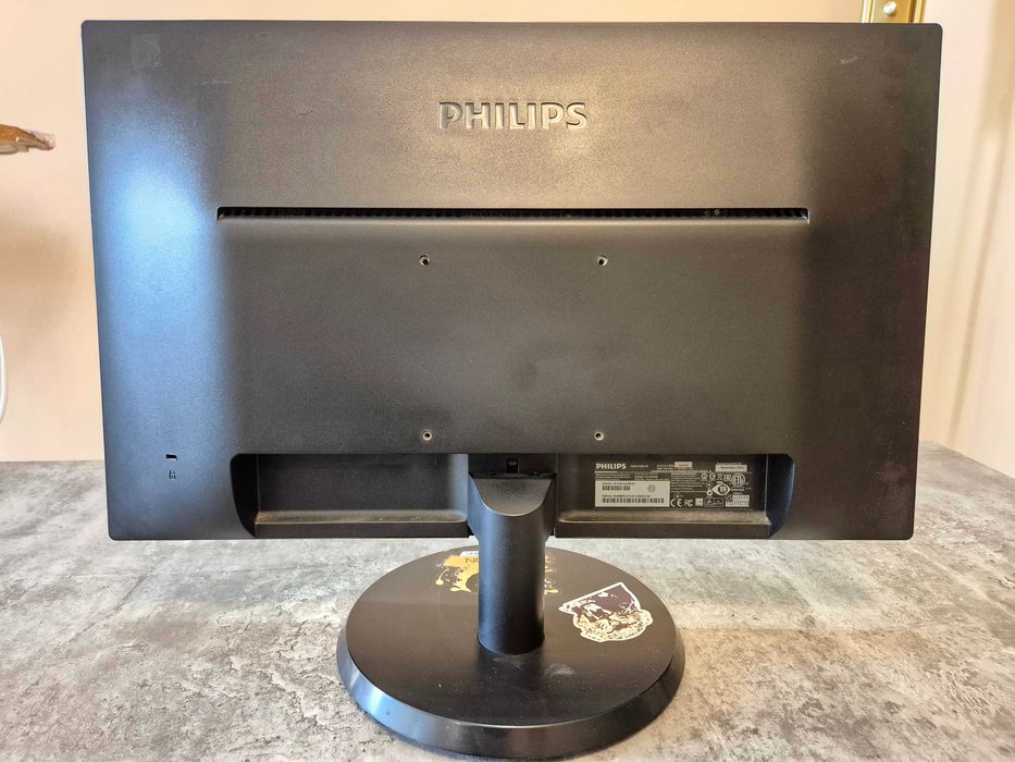 Монитор Philips 223V5L 21.5″