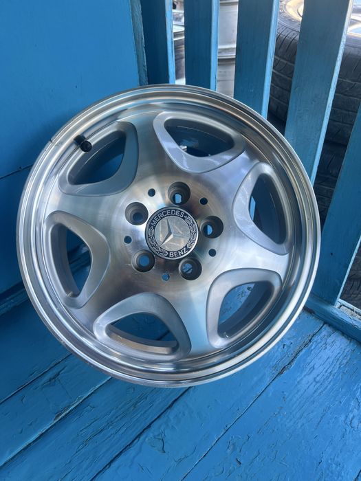 Диск на мерс новый 1шт