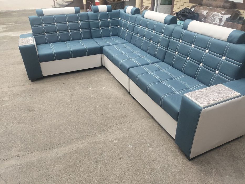 Yumshoq mebelar 2mln som skidka narxda Dastafka kelishiniladi