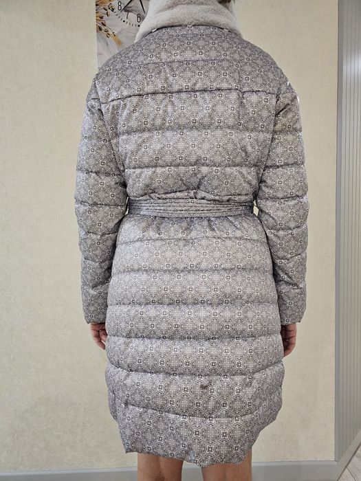 Пуховик размер 46