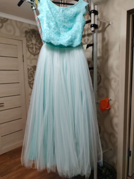 Платье нарядное на выпускной