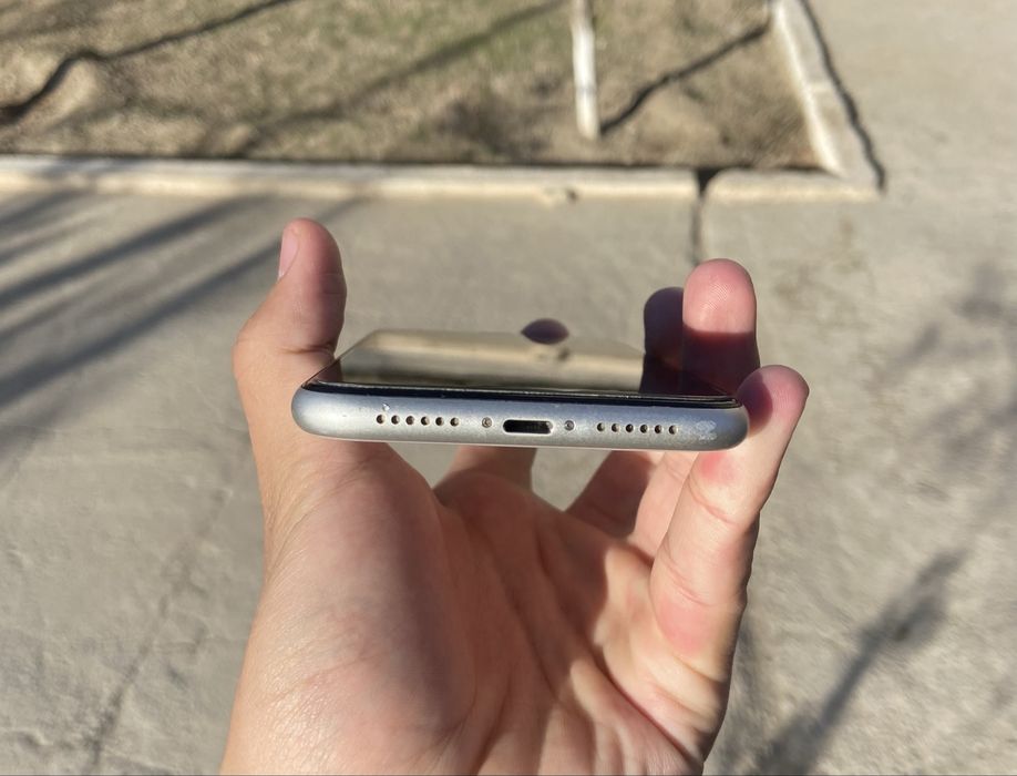 Iphone11 128gb region  KH/A