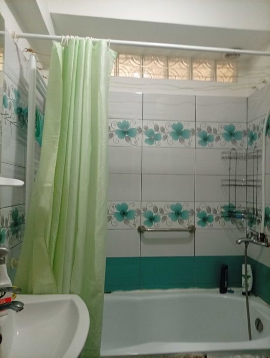 Vanzare apartament 3 camere