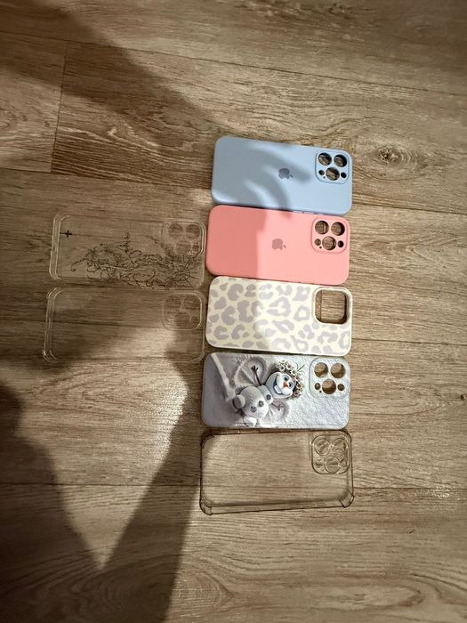 Чехлы на айфон 16pro