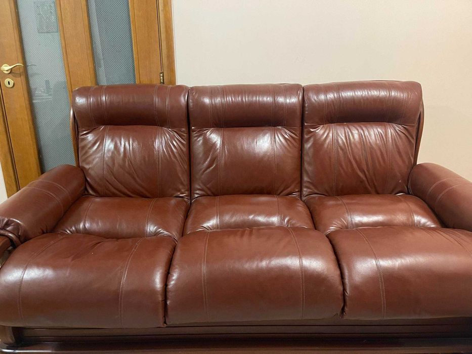 Диван от естествена телешка кожа