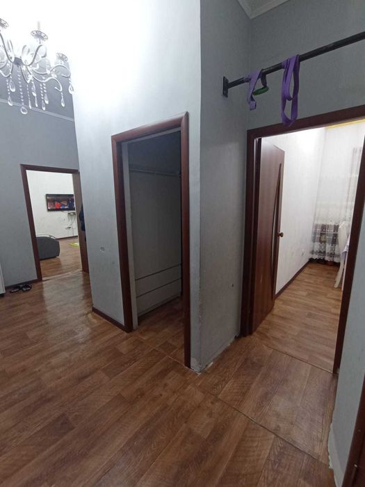 Продам 2 комн. квартиру в Уральске