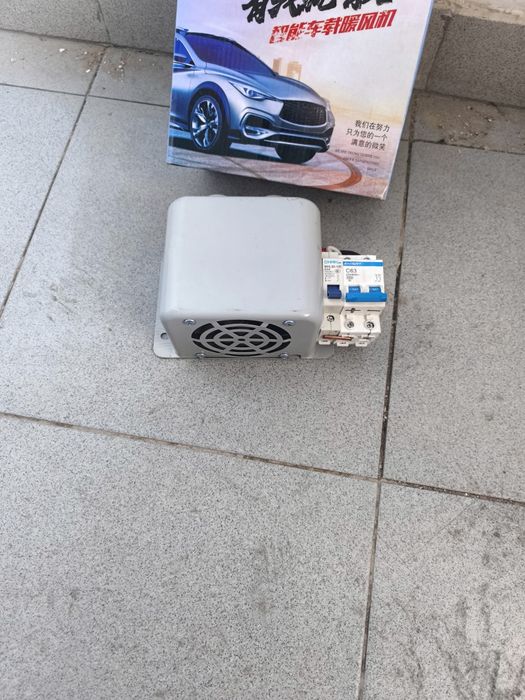 Обогреватель электро фен в салон