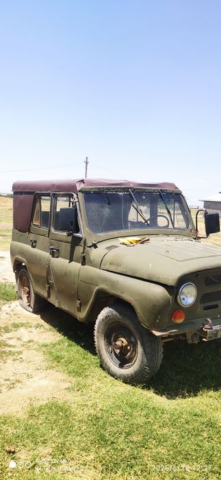 Uaz sotiladi srchna