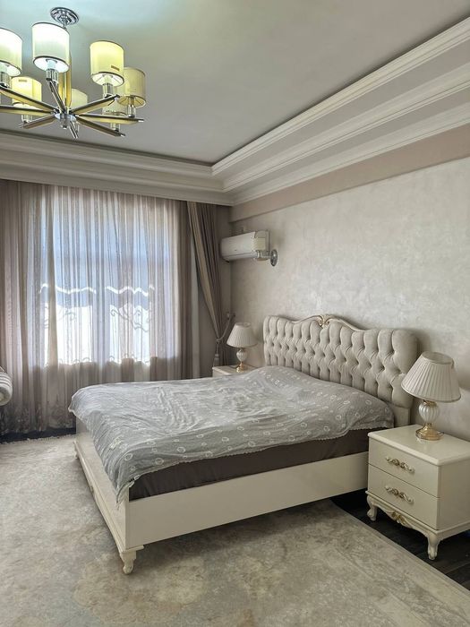 Квартира 3 ком в новостройке, 127м² Яккасарайский р-н,напр-в Seoul Mun