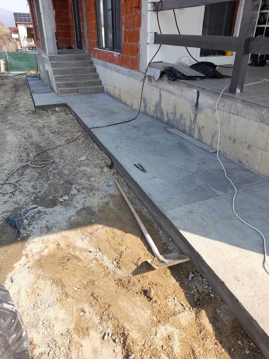 Execut lucrari de constructii