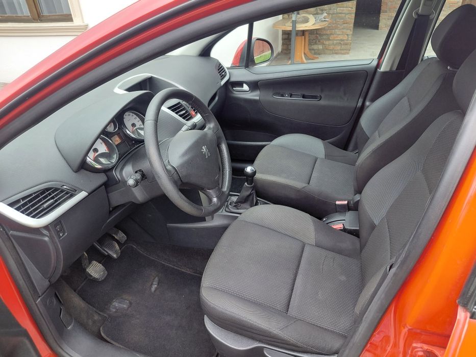 Vănd sau schimb Peugeot 207