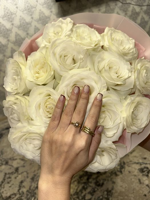 Продам букет Цветы